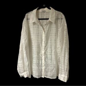 Petal Dew white sheer woman’s blouse.‎      Size 2 XL.